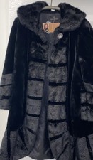 Damenjacke Kunstpelz schwarz Damen Alfredo Pauli mit Brosche ***NEU***