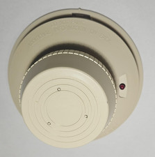 System Sensor 1400 Smoke Detector White