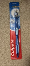 Colgate Extra Clean Medium Toothbrushes - NEW