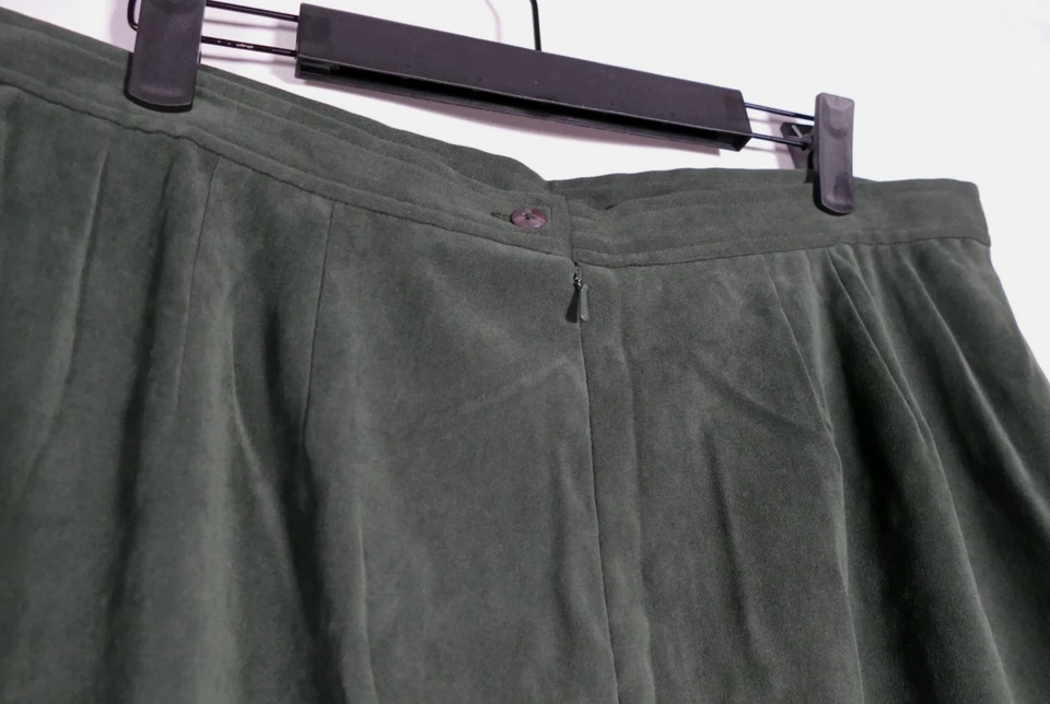 Falda midi elástica de gamuza sintética Van Heusen para mujer talla 16 verde vaquera occidental Foto 3 de 4