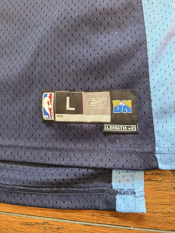 Reebok Denver Nuggets Carmelo Anthony jersey Size L - Image 4 of 4