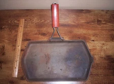 Cast Iron GRIDDLE RECTANGLER Grill Pan Steak Frying Pan Folding Handle IMPORTED