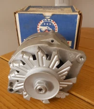 VINTAGE USA INDUSTRIES ALTERNATOR ~ 7122 ~ IN BOX