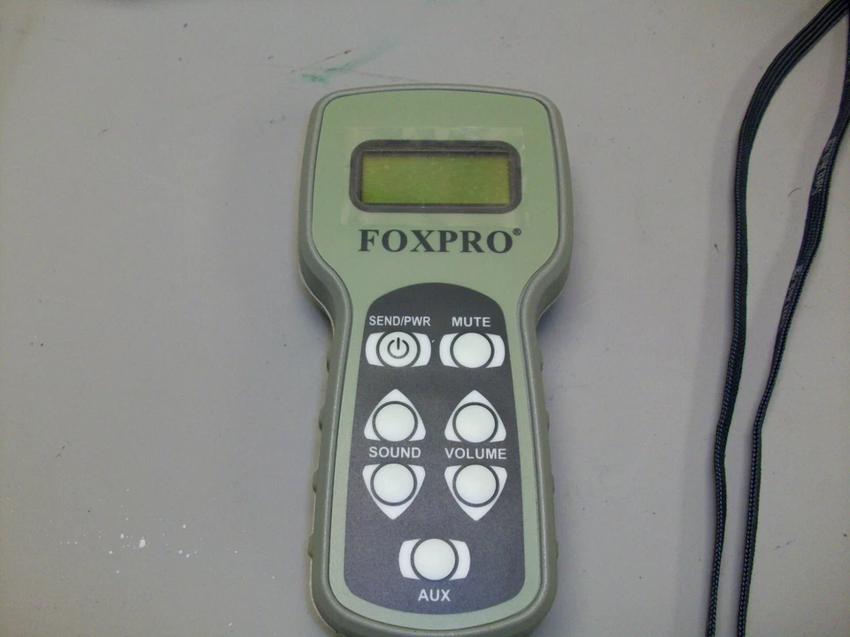 Foxpro Spitfire X24 Electronic Predator/Crow Game Call with Remote and 24 calls - Image 4 of 4