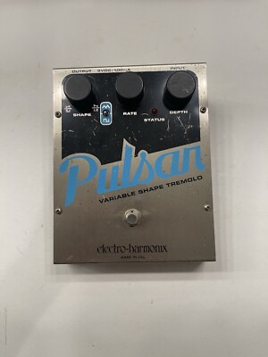 Electro Harmonix Original Pulsar Variable Shape Tremolo EHX Guitar Effect Pedal