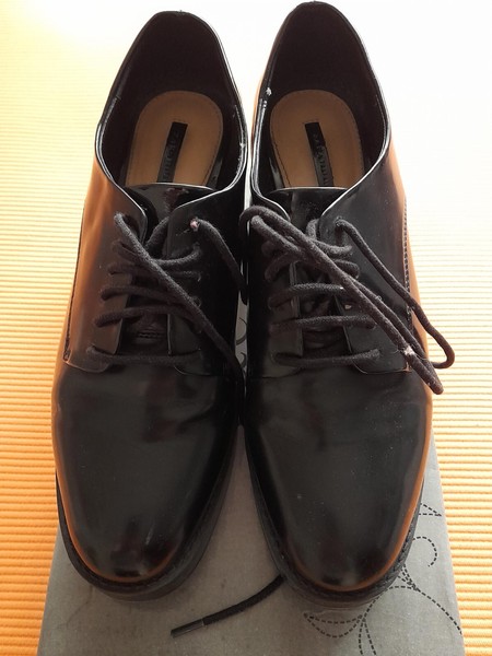 Zapatos Zara Trafaluc EU40 Negro