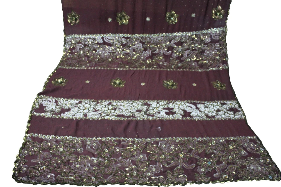 INDIAN PAKISTANI BROWN VINTAGE GEORGETTE VELVET FLORAL CUT WORK, SEQUIN SARI - Image 2 of 4