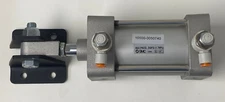 SMC HILMOT TREW 10500-005339 2.5" BORE 2" STROKE MAGNETIC PISTON AIR CYLINDER