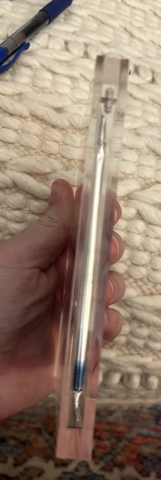 2000 Fleer Showcase Hobby Exclusive Autographics NFL Card Pack w/thick case  - Image 3 of 3