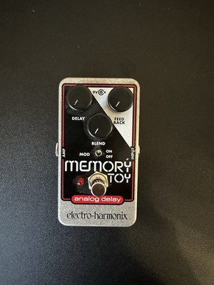 Electro-Harmonix Memory Toy Analog Delay Guitar FX Pedal