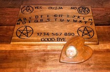 Hermosa tabla Ouija 130 años madera dura australiana