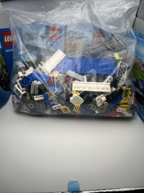 60049 LEGO&reg; City Police Helecopter Transporter (98% complete w/ Instructions)
