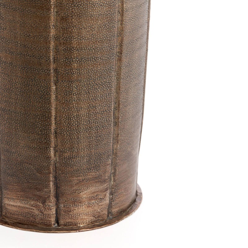 Grand vase de soliflore marron en métal 107cm au design architectural
