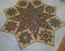 Handmade Star Shape Floral Quilt 74" across Tan Green Red