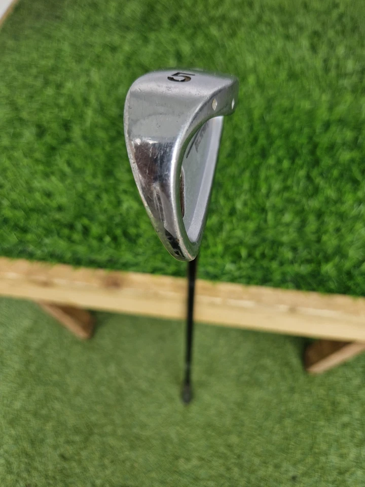Wilson Power Surge #5 Iron - Men's Flex Flex Graphite Shaft - Right Handed - Image 4 of 4