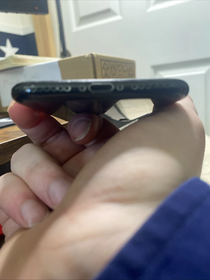 Apple iPhone 7 32GB матовый черный разблокированный хорошее состояние - Изображение 4 из 4