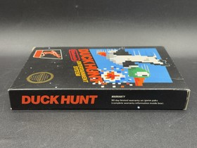 Duck Hunt Nintendo NES 1985 Black Box CIB Complete 5-Screw Authentic NEAR MINT