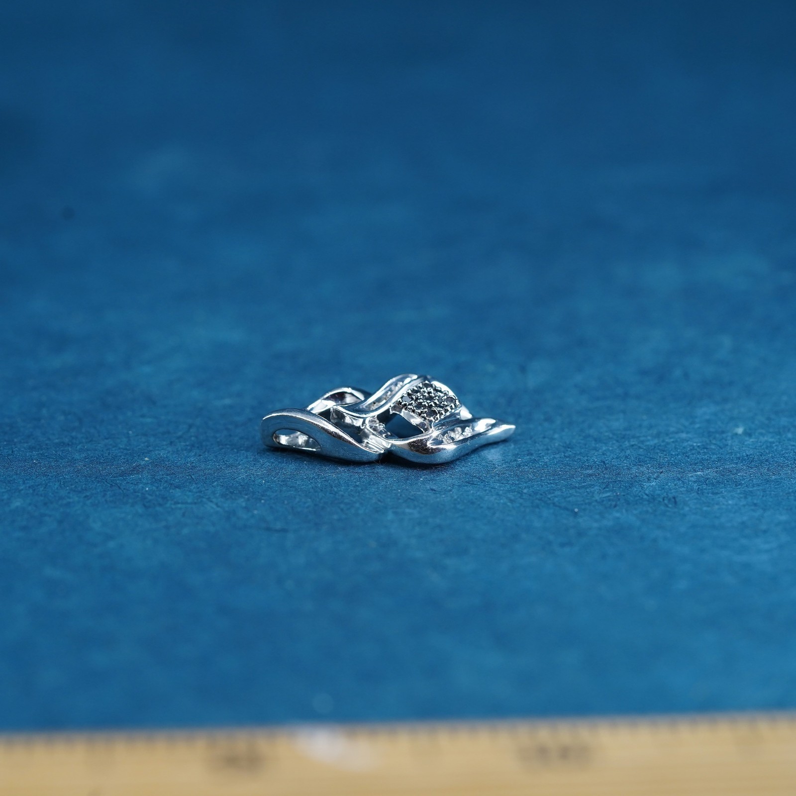 Sterling silver pendant, solid 925 silver with ge… - image 3