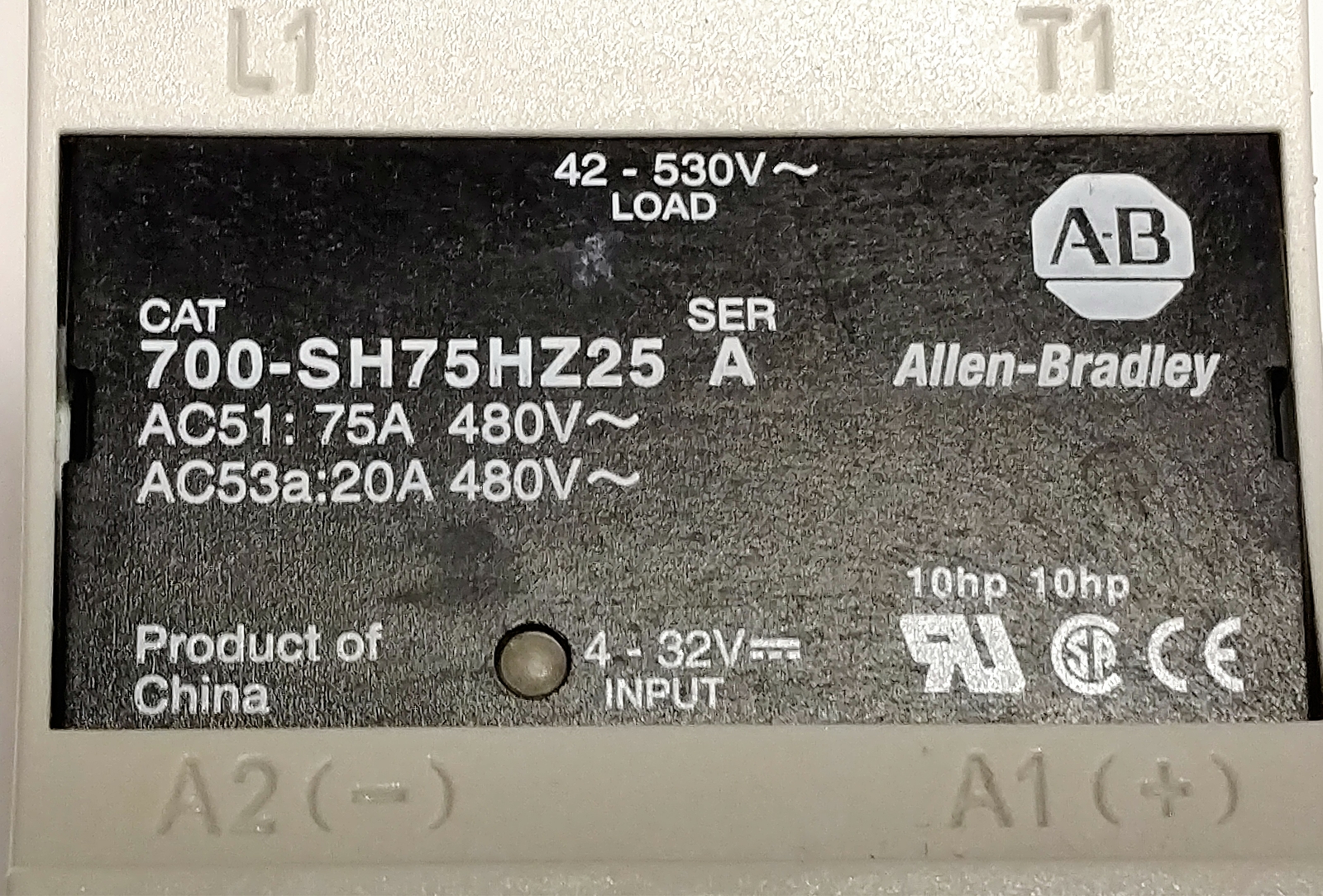 Allen-Bradley 700-SH75HZ25 Solid State Relay with a 700-SN25 Heat Sink Attached.