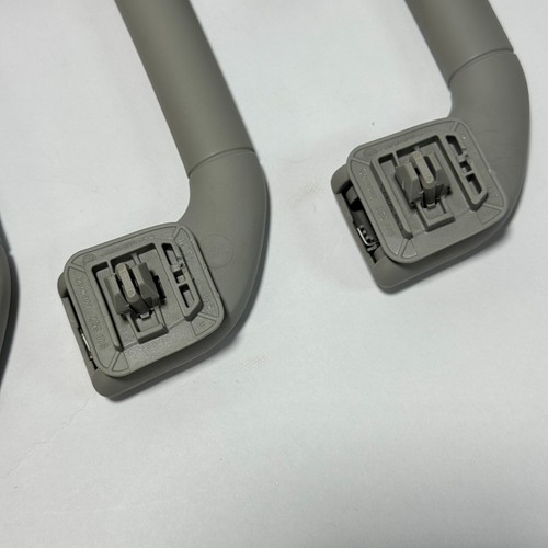 2010-2016 MERCEDES E350 ROOF HEADLINER GRAB GRIP HANDLE SET OF 4 2048100151 OEM - Picture 9 of 14