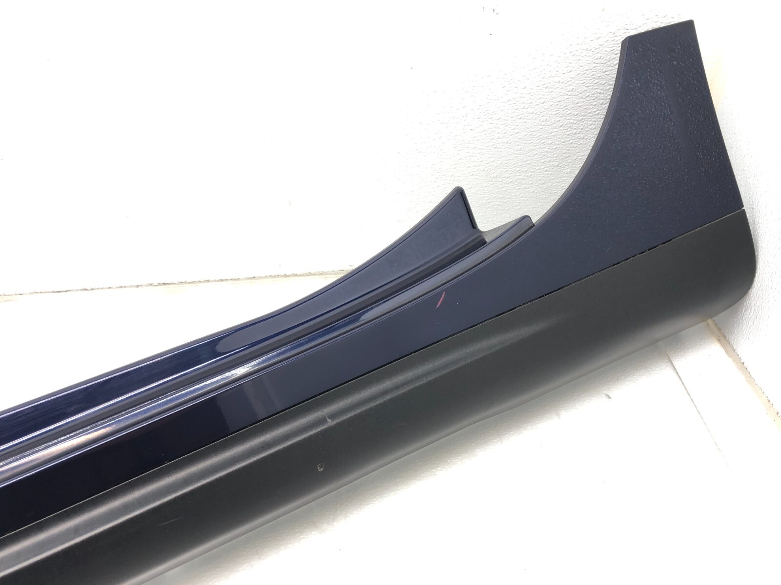 2014-2017 MASERATI GHIBLI S LEFT DRIVER SIDE SKIRT ROCKER PANEL OEM.