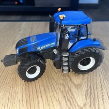 Britains New Holland T8 390 - 1:32 N°42726 Sans Boite