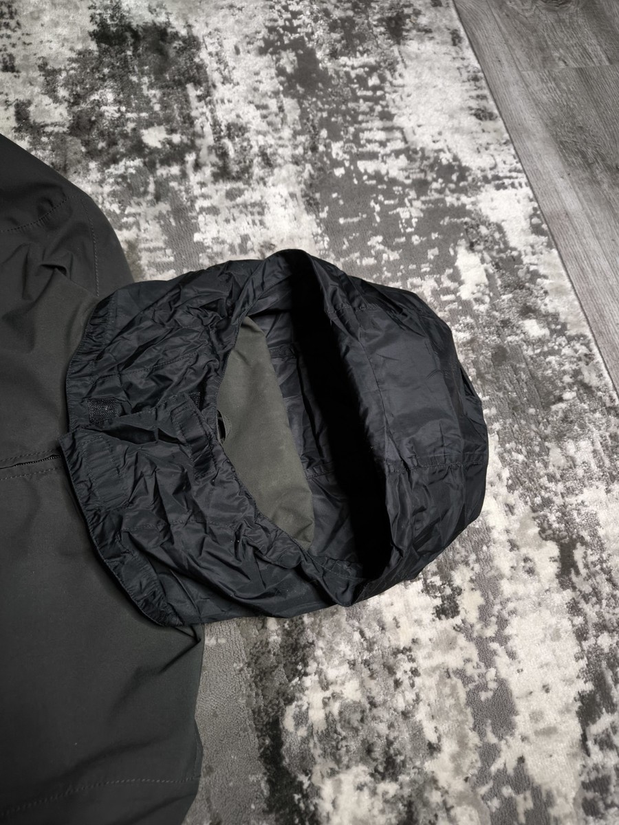 Rare Men's Prada Sport GORETEX Coat Jacket Size 52 Vintage