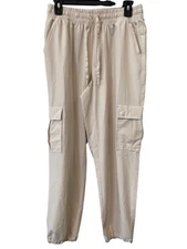 Layer8 Cargo Jogger Pants Size Medium Pull On Elastic Waist Beige Active Outdoor