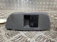 Lève vitre Nissan NV200