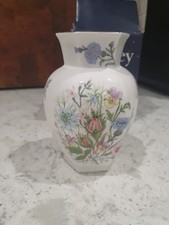 Aynsley 'Wild Tudor' hexagonal Chelford vase 5"