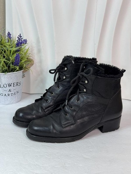 Women Elastomere Boots Black Leather 40.5