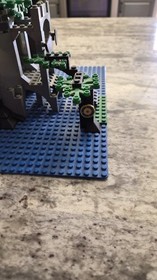 LEGO Castle: Forestmens River Fortress (6077-2)