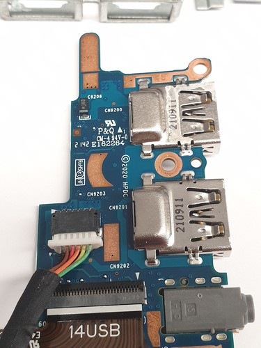 Genuine HP EliteBook 840 G8 / 830 840 G7 USB / AUDIO Board & Cable - Picture 3 of 8