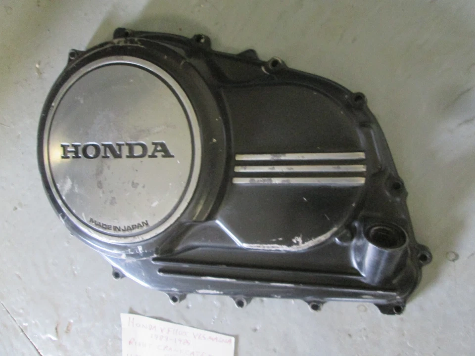 1983-1985 OEM Honda VF1100C V65 MAGNA DERECHA (cubierta del embrague) 11330-MB4-000 Foto 2 de 4