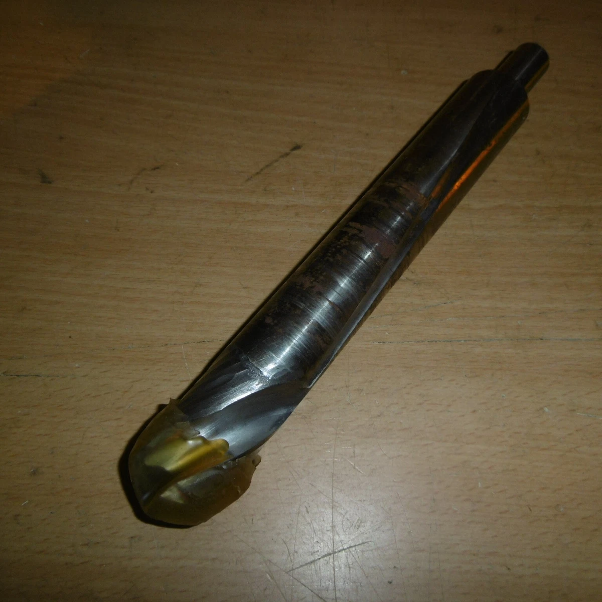 HSS Maschinenreibahle Nachstellbar 19,5 Mm – L 160 Mm, 9 Schneiden, DDR-Qualität