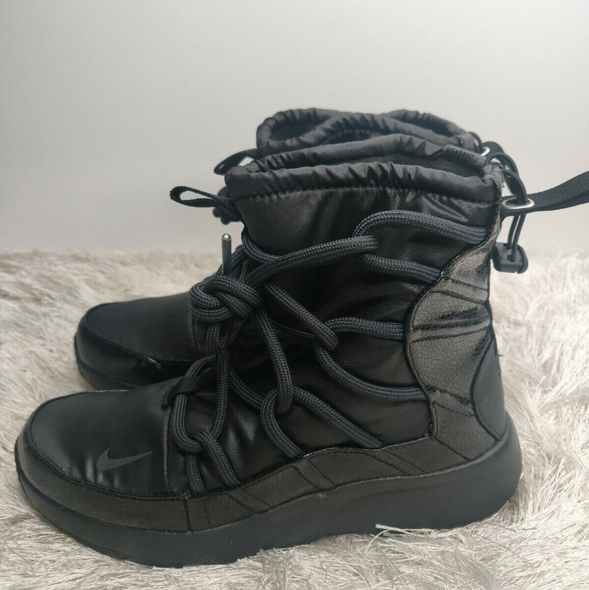Tanjun boots sale