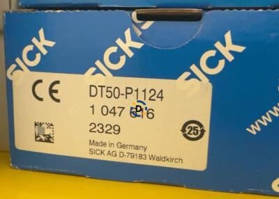 New SICK DT50-P1124 Laser ranging sensor Fast transportation