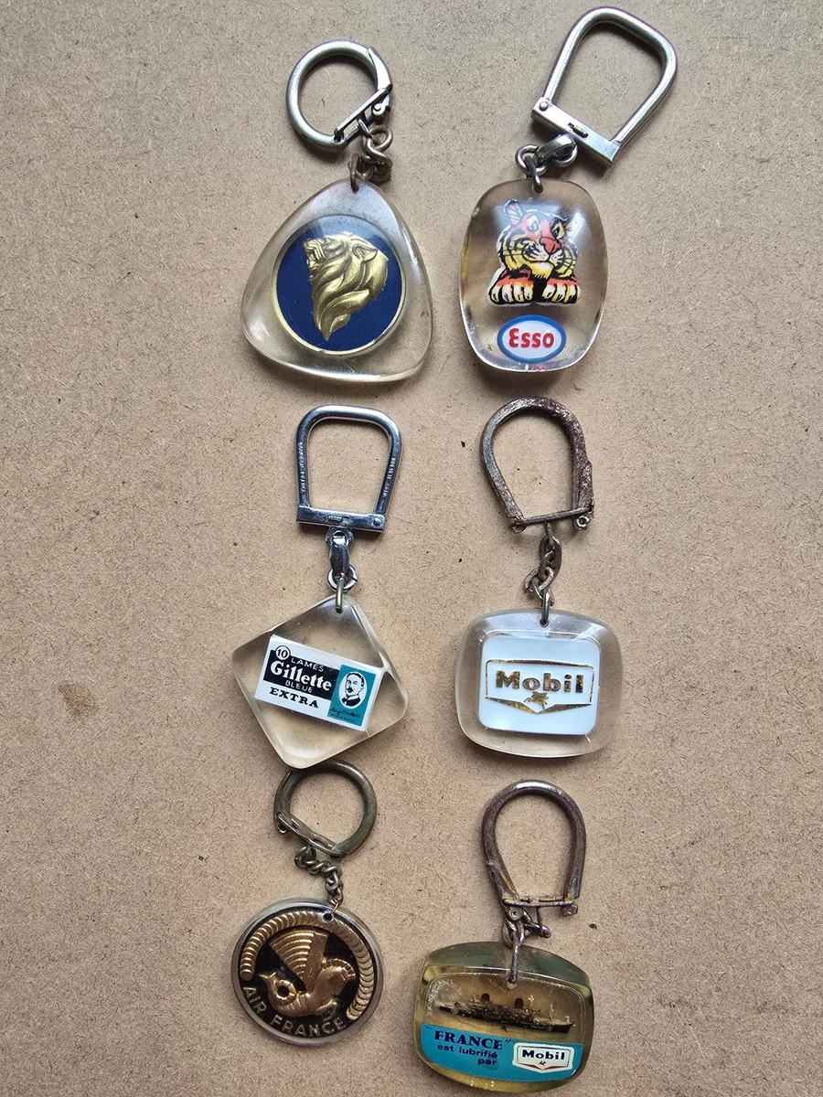 Lot De 19 Porte-clés Neufs, Destockage Revendeur, Marque Générique