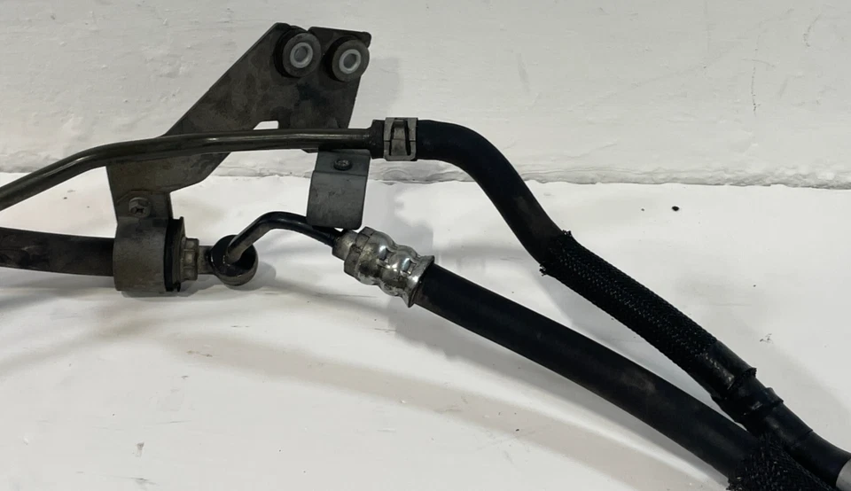 Infiniti Q50 2016-2020, 2017-2020 Q60 tracción trasera dirección asistida tubo manguera # 93023 Foto 3 de 4