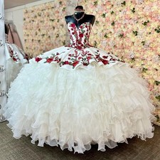 Charming Tiered Ball Gowns Quinceanera Dresses for Girls Lace up Appliques