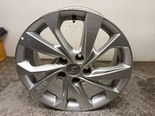 HYUNDAI Tucson Se Nav Crdi 2wd S-a Alloy Wheel Single 7J x 17"  52910D 7220
