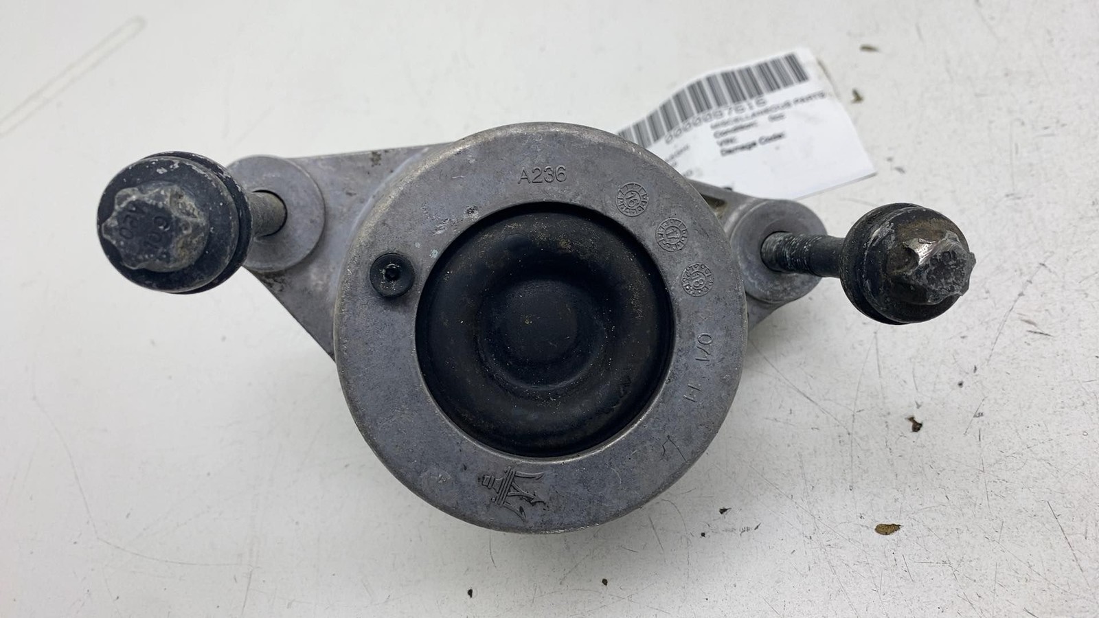 Maserati Ghibli 2014-2020 Left Engine mount P/N 06700389780