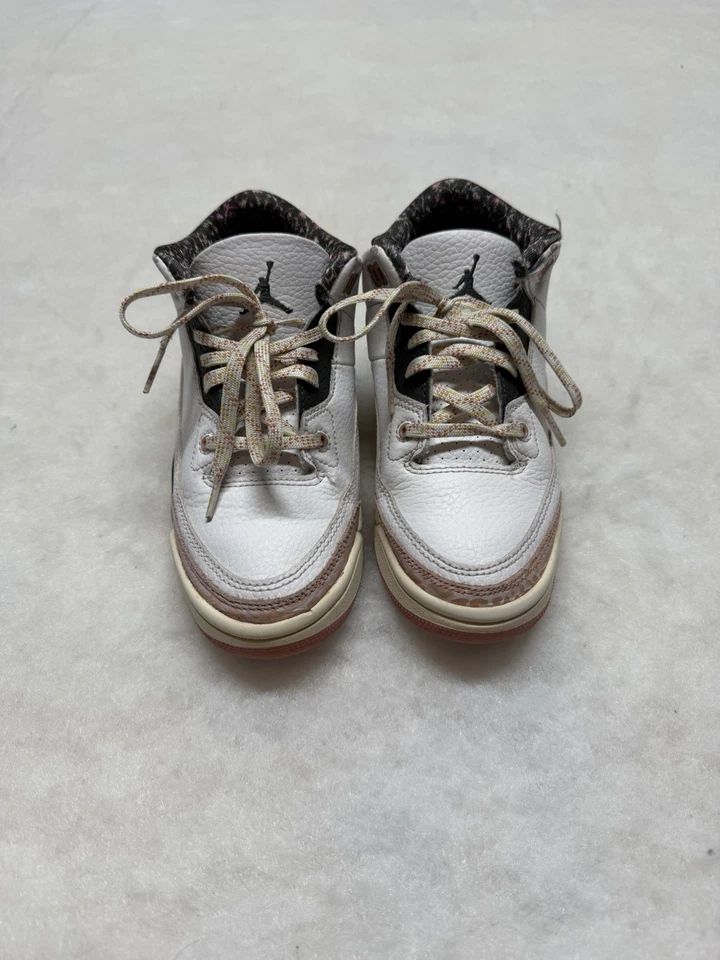 Nike Air Jordan 3 Retro Vintage Floral Juvenil Zapatos Medianos Talla 1Y Foto 3 de 4