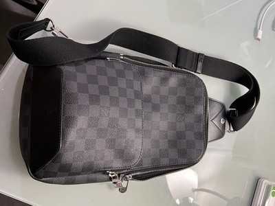 100% Authentic Louis Vuitton Damier Graphite Avenue Sling