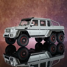 AUTOart  1/18 Mercedes-Benz G63 AMG 6X6 Simulation Model Gift Ornament
