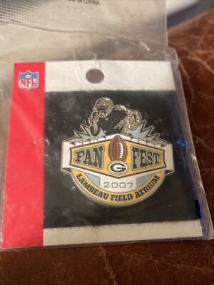 Green Bay Packers Vest Hat Lapel Pin 2007 Packers Fan Fest Lambeau Field Atrium