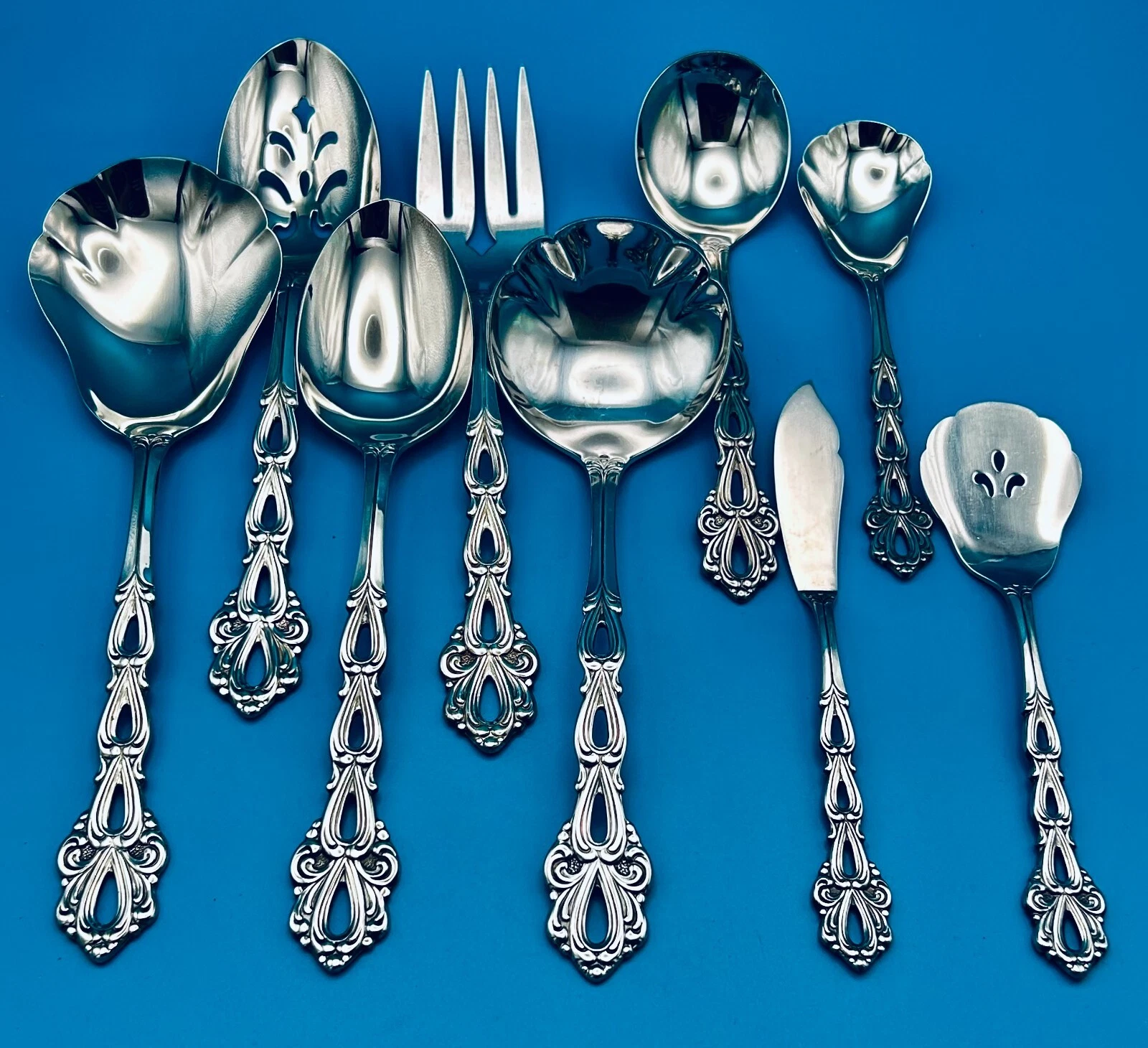 9 Piece Oneida Chandelier Serving Pieces Stainless Flatware Silverware