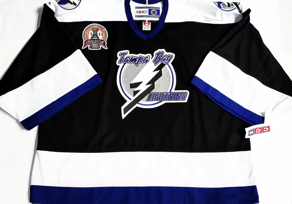 tampa bay lightning signed jersey