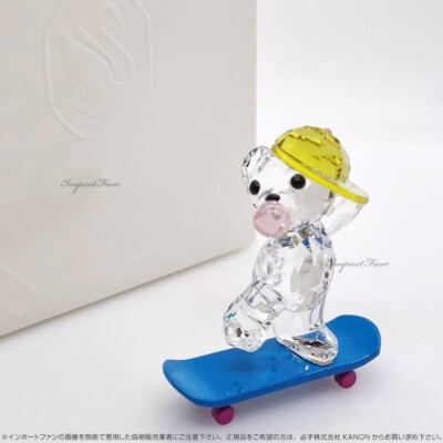 Swarovski Chris Bear Skaterbear 5619208 Figurine Crystal Japan New