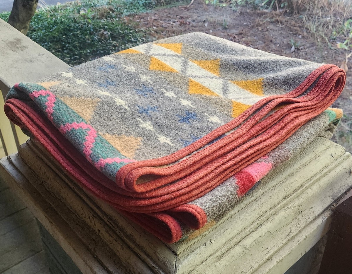 1890s Antique Round-Corner Pendleton Gray Pink Indian Trade